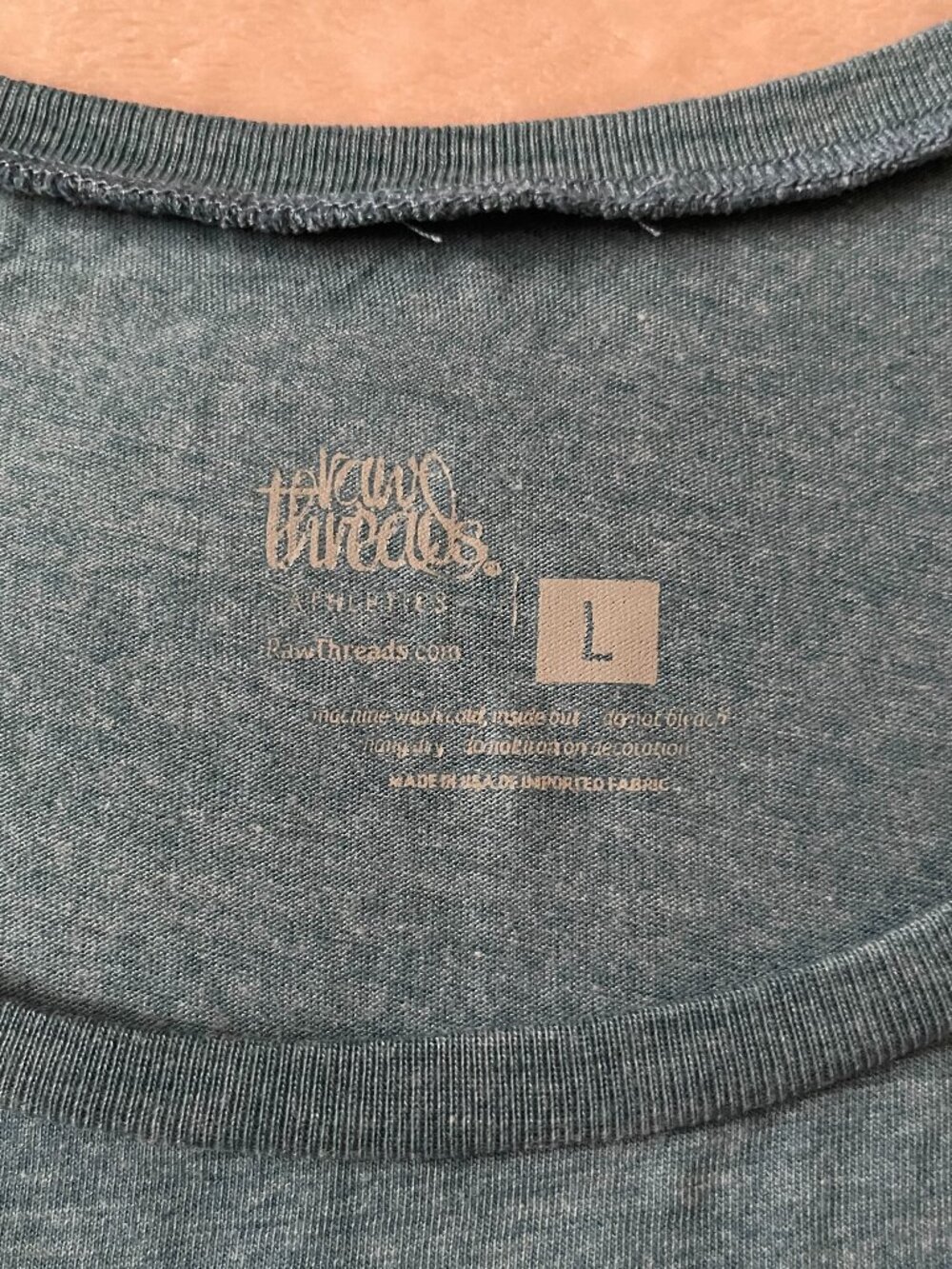 Raw Threads Flowy Tank Top - Picture 3 of 5